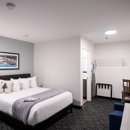 בר הרבור Main Street Motel מראה חיצוני תמונה