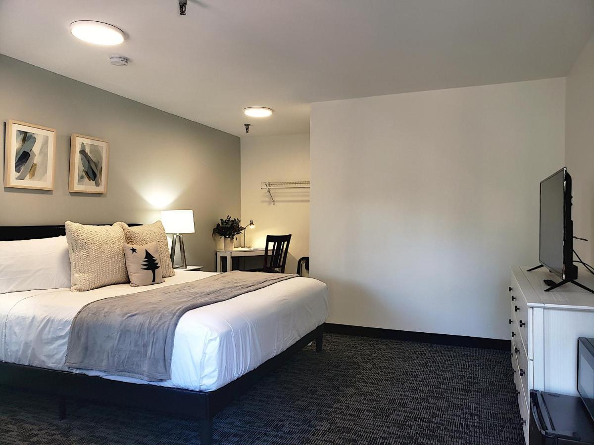 בר הרבור Main Street Motel מראה חיצוני תמונה